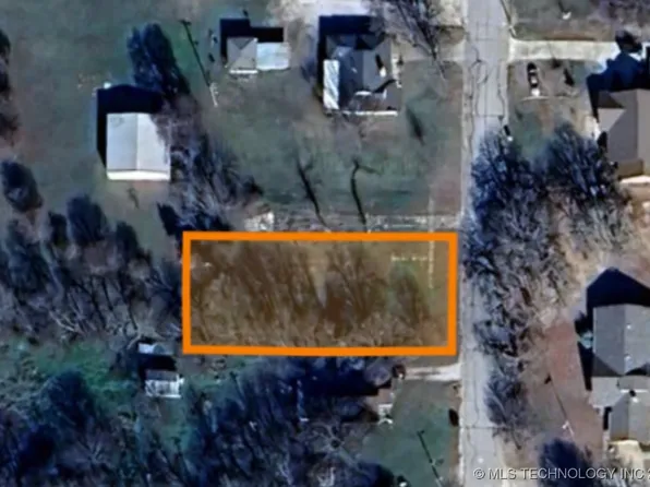 555 7th St, Wilson, OK 73463