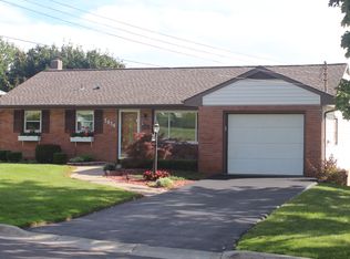 3636 Lorne Dr, Endwell, NY 13760