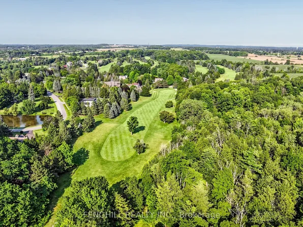 2 Earl Cook Dr, Whitchurch Stouffville, ON L4A 1L5