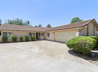 5655 Via Mensabe, Riverside, CA 92506