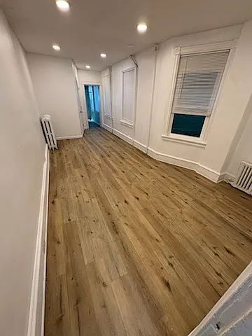 3 bed, 1.5 bath, 1050 sqft, $1,800 — Photo 3