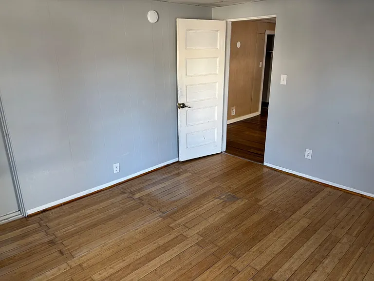 42 Spruce St #6 — Photo 16