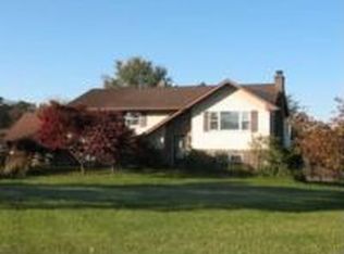 172 Jen Air Rd, Bernville, PA 19506