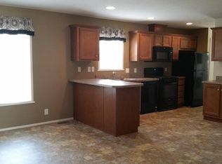 852 Jonathan Ln, Muskegon, MI 49442