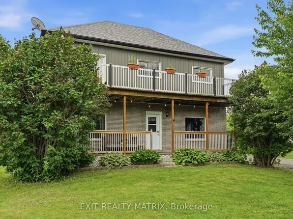 1320 Saint Joseph Rd, Russell, ON K0A 1W0