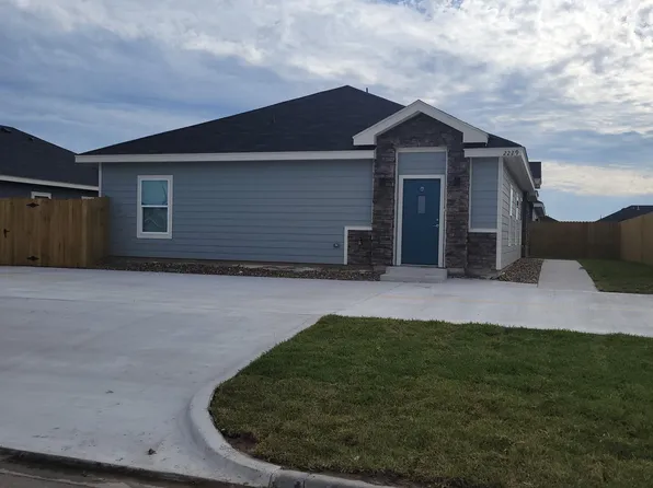 2229 Valley Cir, La Feria, TX