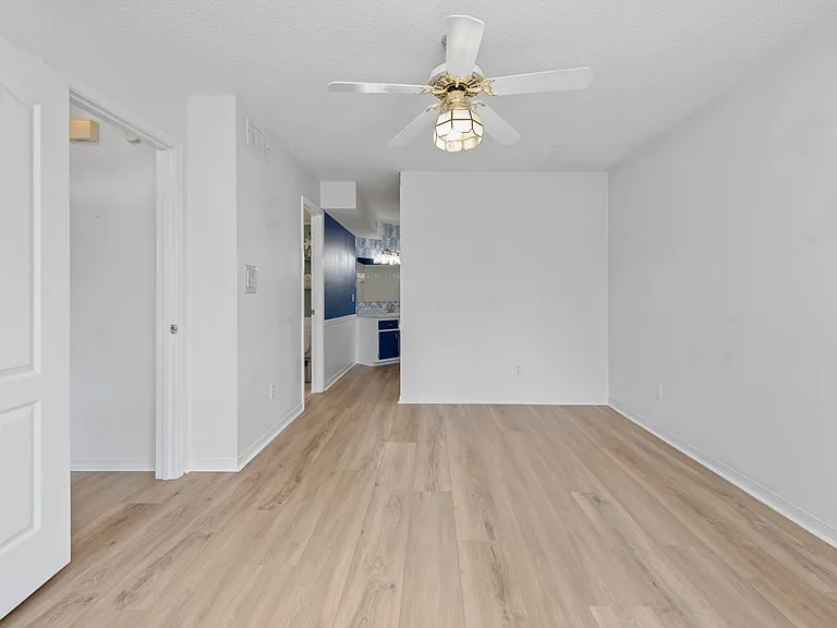 6740 Scotts Pl — Photo 18