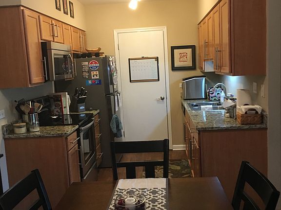 Dining/Kitchen