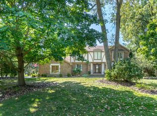 46940 Elmsmere Dr, Northville, MI 48167