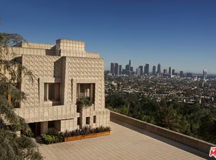2607 Glendower Ave, Los Angeles, CA 90027
