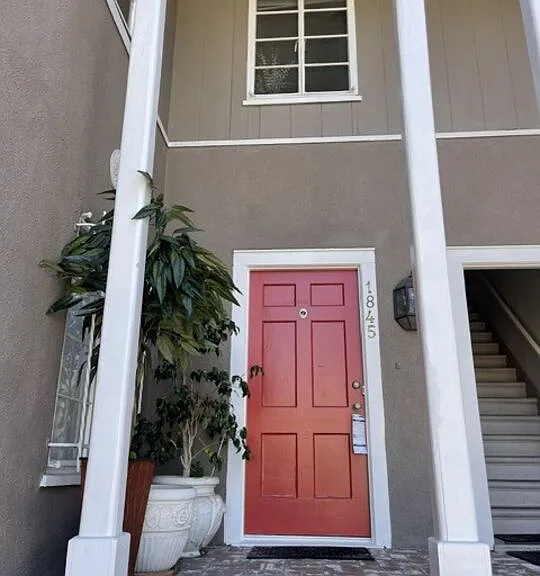 1845 1/2 S Beverly Glen Blvd — Photo 2