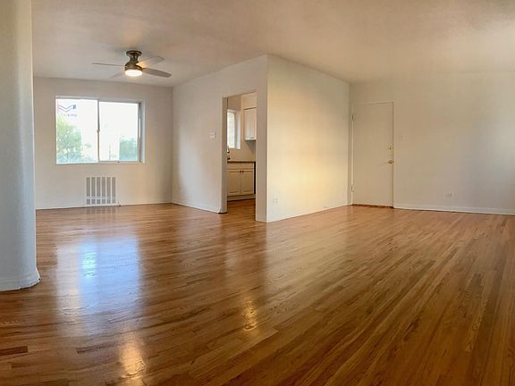 Beautiful, brand new floors and paint!