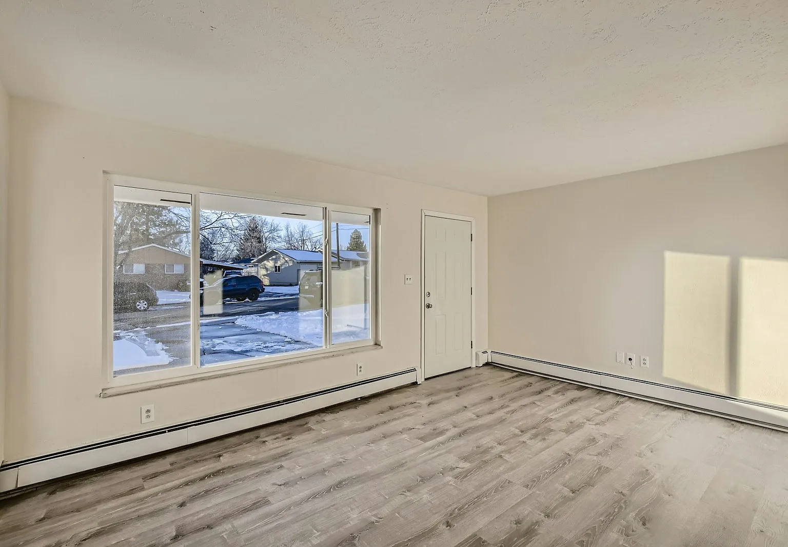 1638 Willodene Drive, Unit 1638 Willodene Dr. — Photo 4