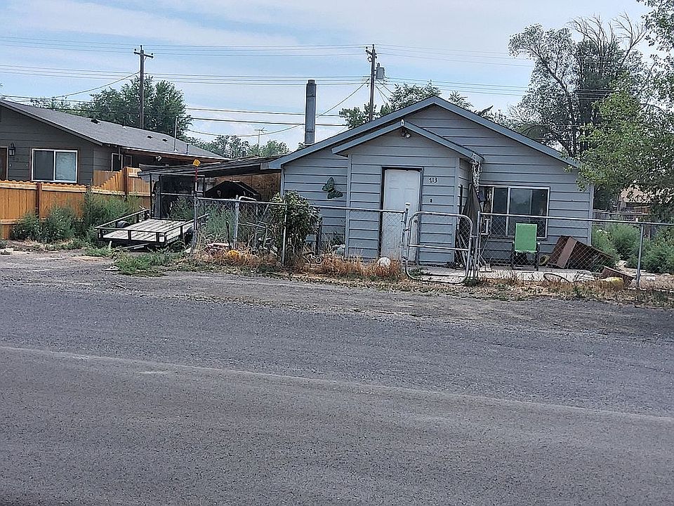 2nd image of 713 7th Ave N