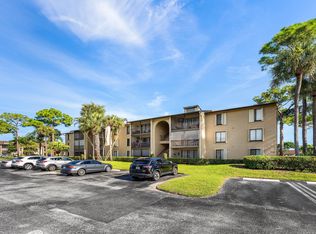 708 Sunny Pine Way #H2, Greenacres, FL 33415