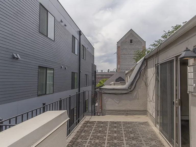 2340 S University Blvd — Photo 4