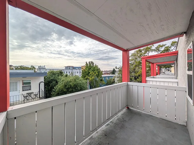 2404 Fulton Street — Photo 18