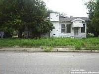 1st image of 610 S Pine St