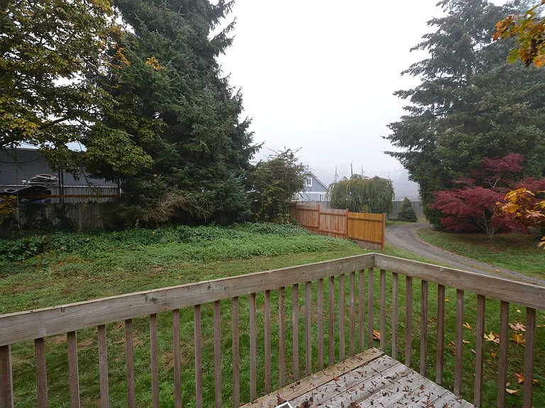 11212 67th Avenue Ct E — Photo 18