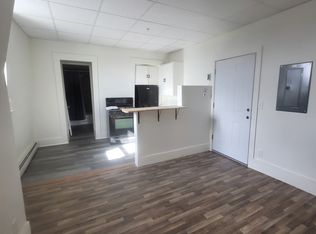 33 Cottage St #3A, Rutland, VT 05701