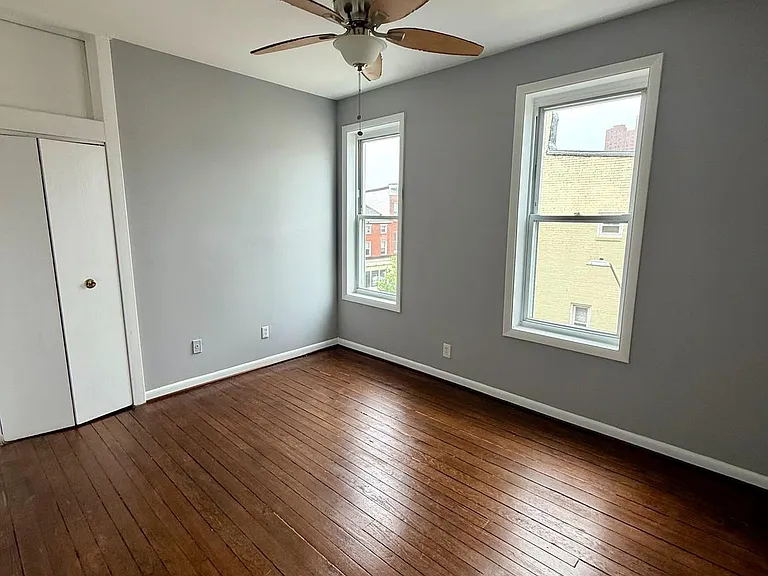 1001 Light St #3 — Photo 10