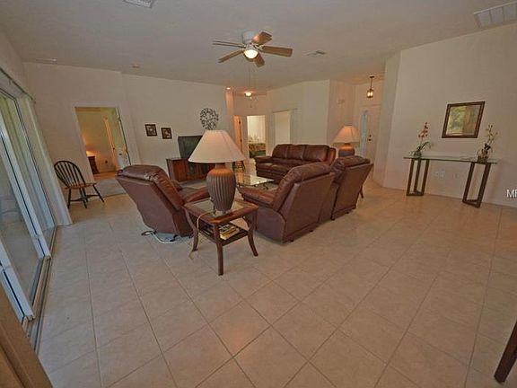 4th image of 5245 Green Dr