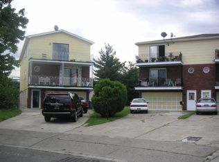 327 Mercer Loop, Jersey City, NJ 07302