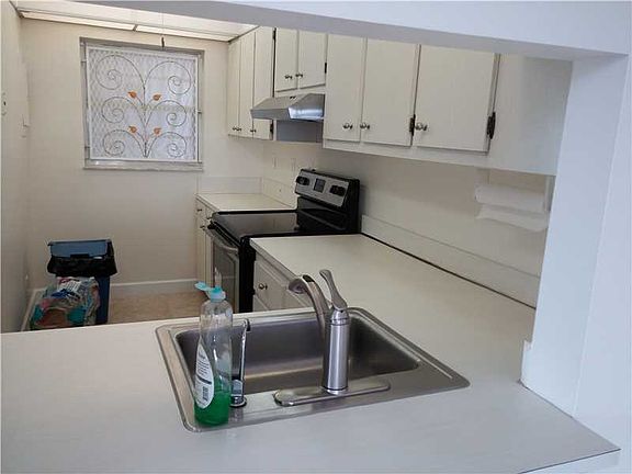 4th image of 9450 Poinciana Pl #B 417