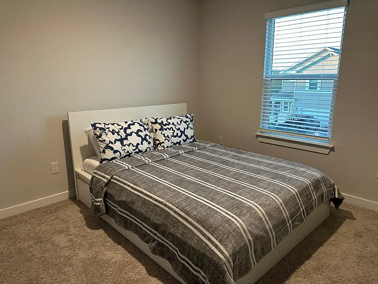 5935 W Hausman Rd #68 — Photo 11