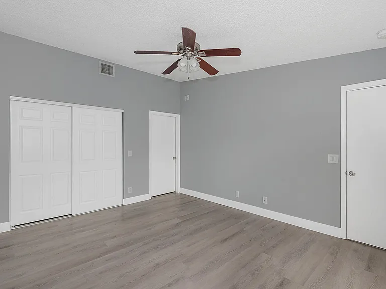 161 Meadows Dr #161 — Photo 12