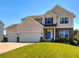 4515 Houck Dr, Pleasant Hill, IA 50327