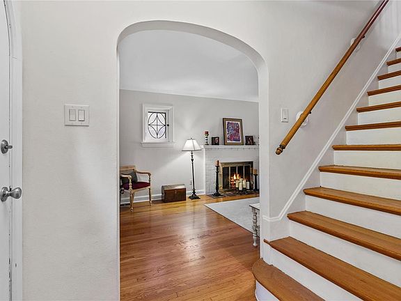 4th image of 7731 Lile Ave