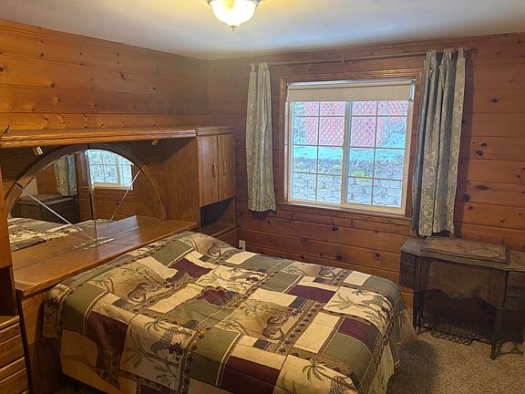 3rd image of 2660 Burnt Valley Rd