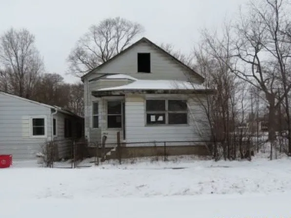 1912 Maryland St, Gary, IN 46407