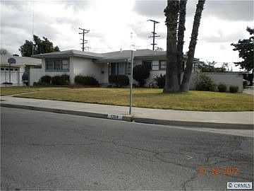 2nd image of 1704 E Redwood Ave