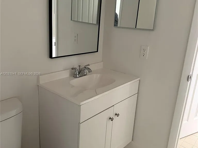 1139 Independence Trl #1139F — Photo 5