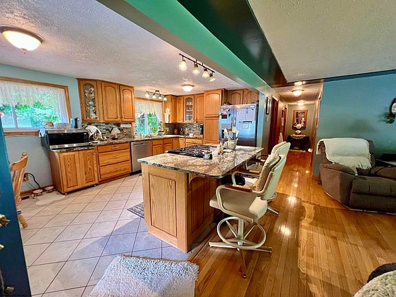 3rd image of 4109 Chapel Rd