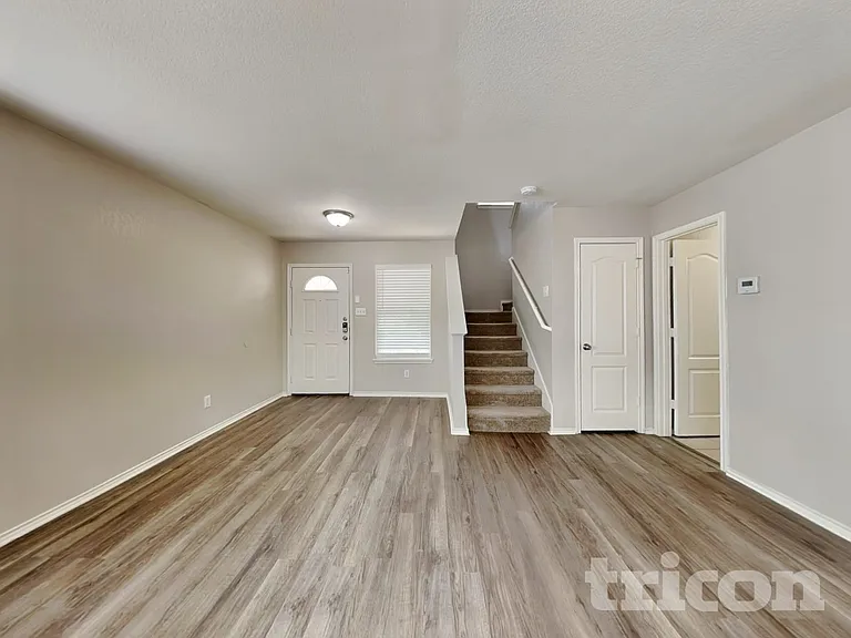 9907 Carswell Peak — Photo 2