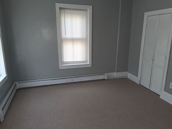 4th image of 40 W 3rd St Floor 2