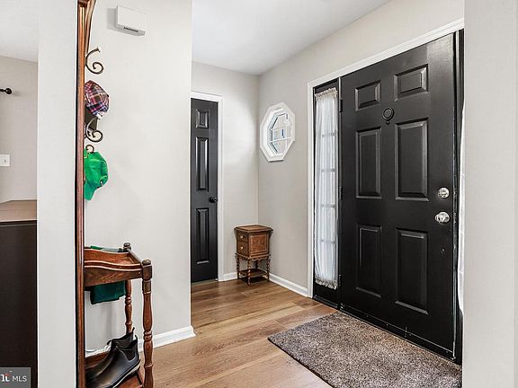 5th image of 73 Bayberry Ct #73