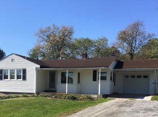 145 Lake Dr, Beaver, PA