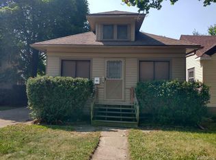 530 Torrence Ct, Lansing, MI 48910