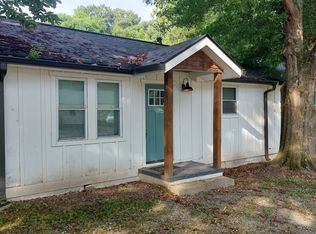 2107 Carruth St NW, Kennesaw, GA 30144