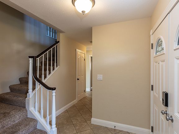 4th image of 4845 Wellington Park Dr