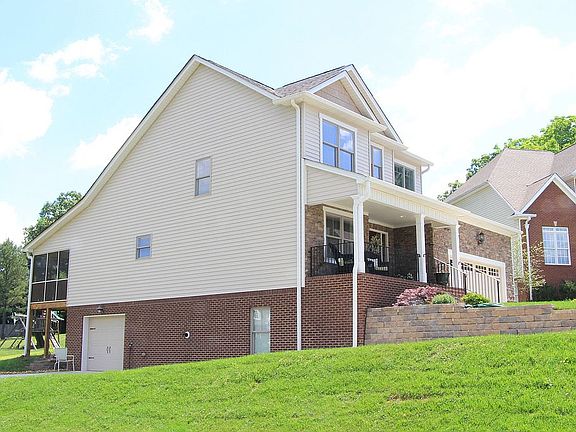 5th image of 2706 King Andrew Ct