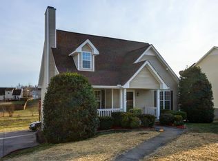 1932 Whirlaway Cir, Clarksville, TN 37042
