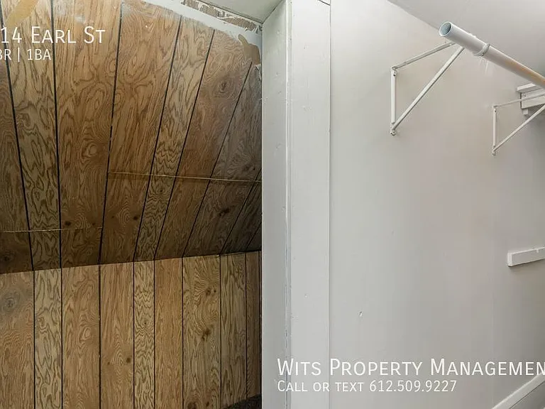 414 Earl St — Photo 15