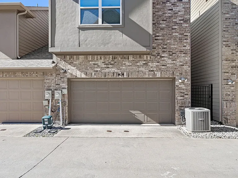 857 Dartford Dr — Photo 23