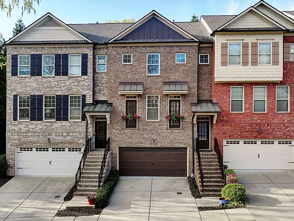 2nd image of 9003 Woodland Trl