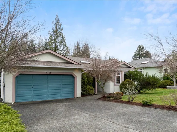 5709 Malibu Ter, Nanaimo, BC V9T 5W7